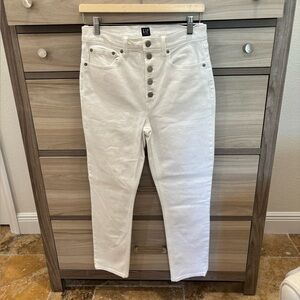 NWOT GAP Women's White High-Waisted Jeans